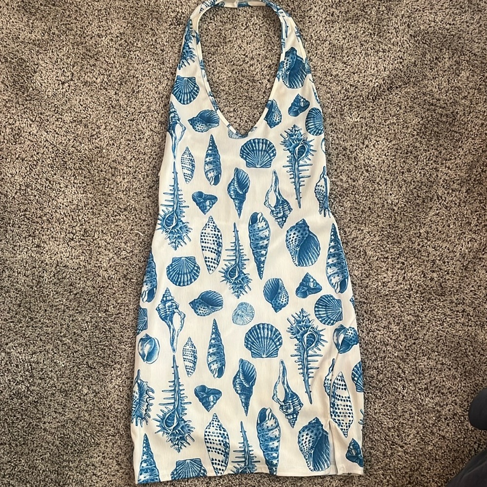 Missguided, Blue & white seashell pattern mini halter dress, open back detailing